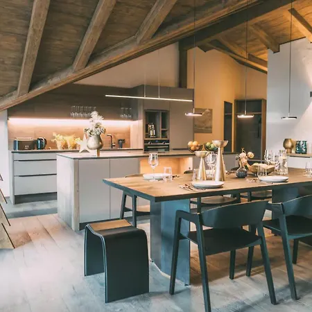 Quiet And Elegant In * Passy (Haute-Savoie)